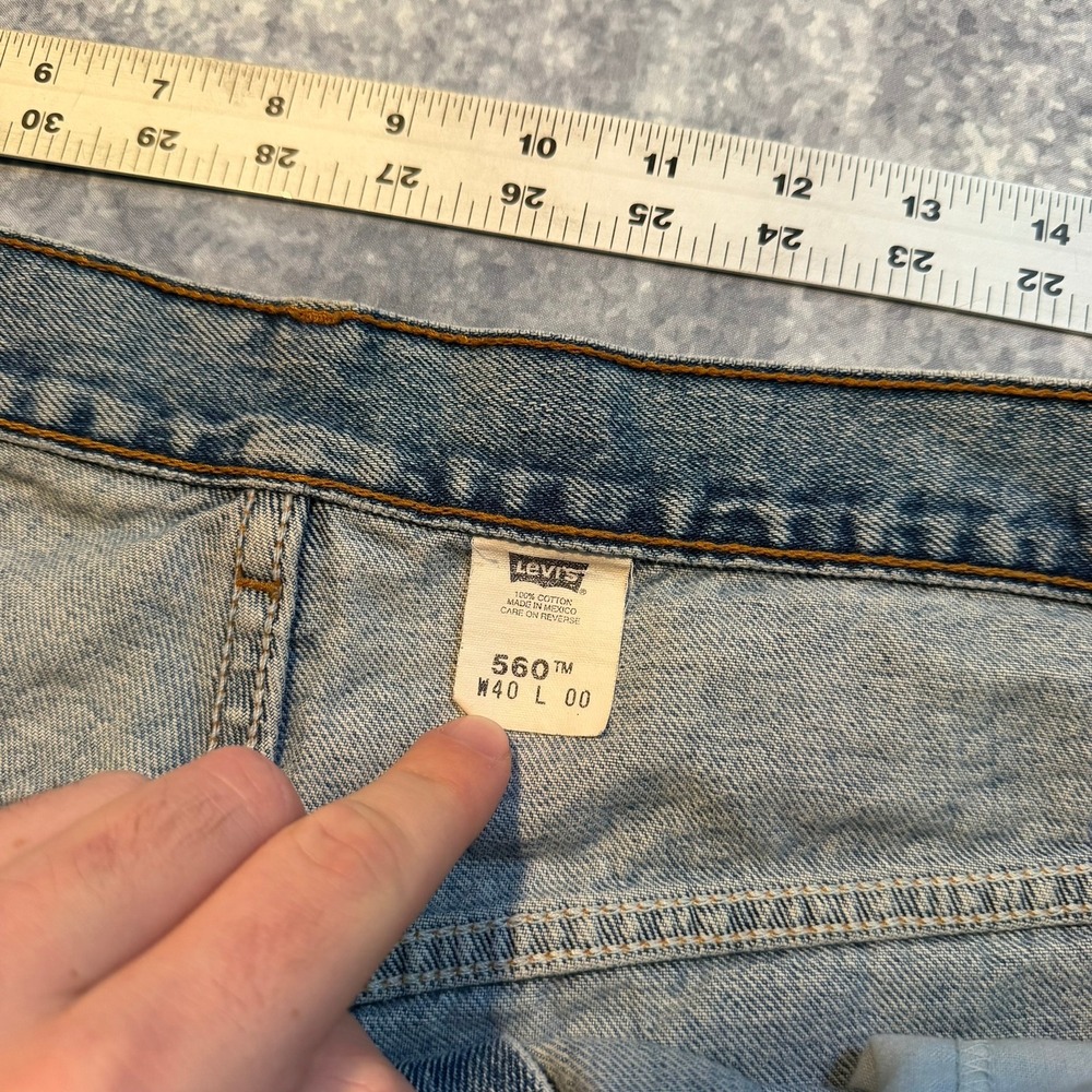 Vintage Levi's 560 Mens =Relaxed Fit Denim Jean‎ Shorts Size 40 Blue Light Wash - Picture 3 of 10